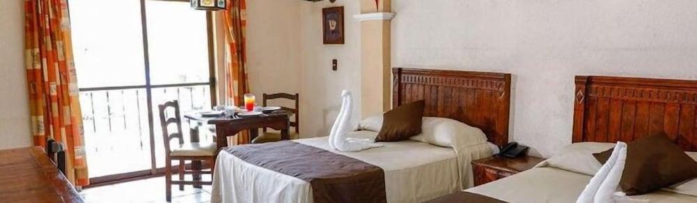 Hotel Hacienda Maria Eugenia 아카풀코 외부 사진