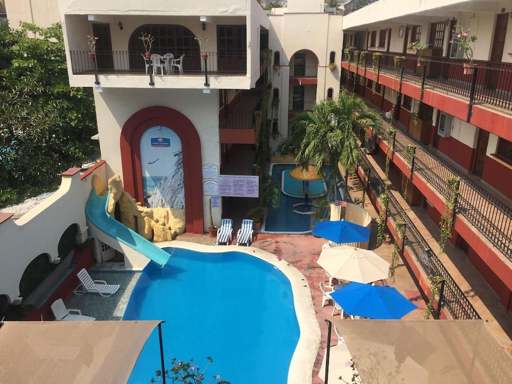 Hotel Hacienda Maria Eugenia 아카풀코 외부 사진