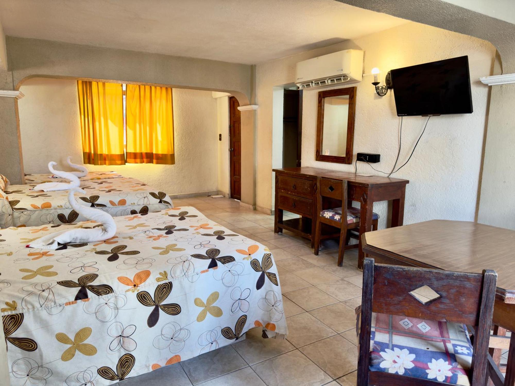 Hotel Hacienda Maria Eugenia 아카풀코 외부 사진