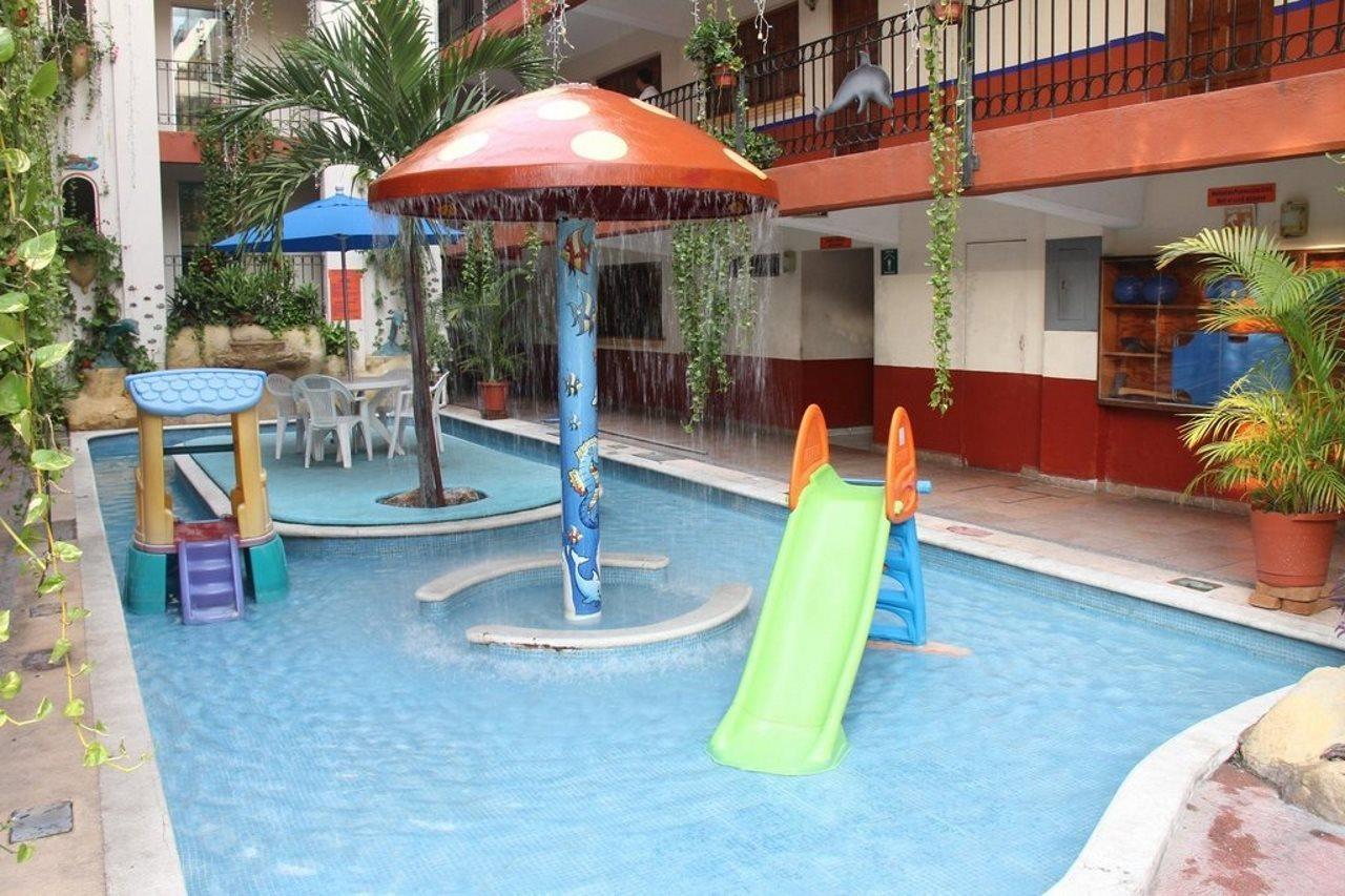 Hotel Hacienda Maria Eugenia 아카풀코 외부 사진